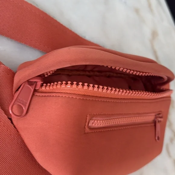 DAGNE DOVER Ace Neoprene Belt Bag Coyote Dark Orange - Picture 15 of 17